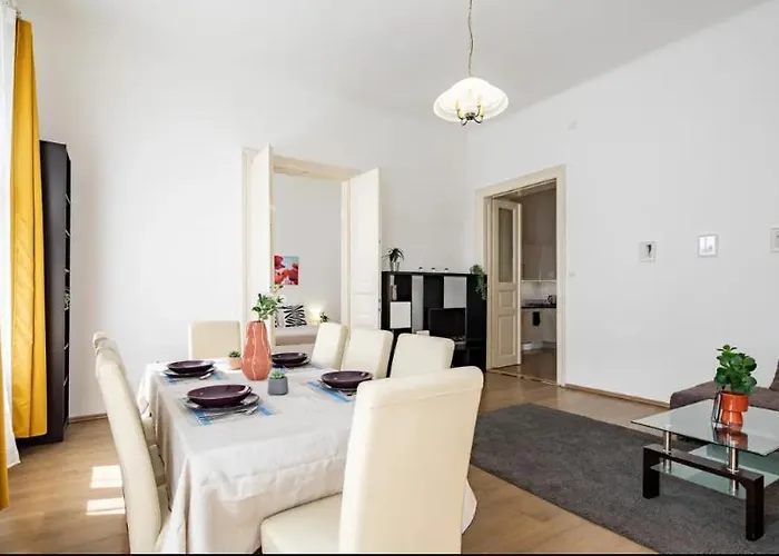 Cityscape Budget Zichy Loft בודפשט