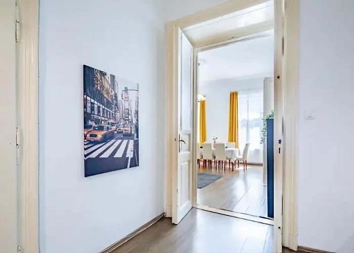 Appartement Cityscape Budget Zichy Loft